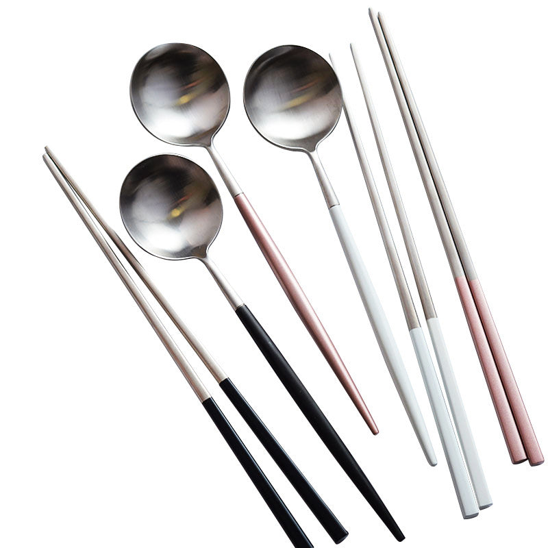 Stainless steel cutlery set